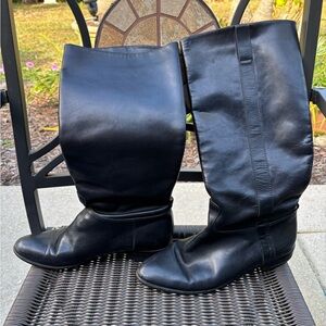 Pappagallo Black Leather Boots